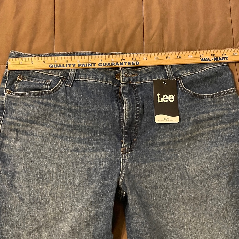 Lee Capri Jeans NWT